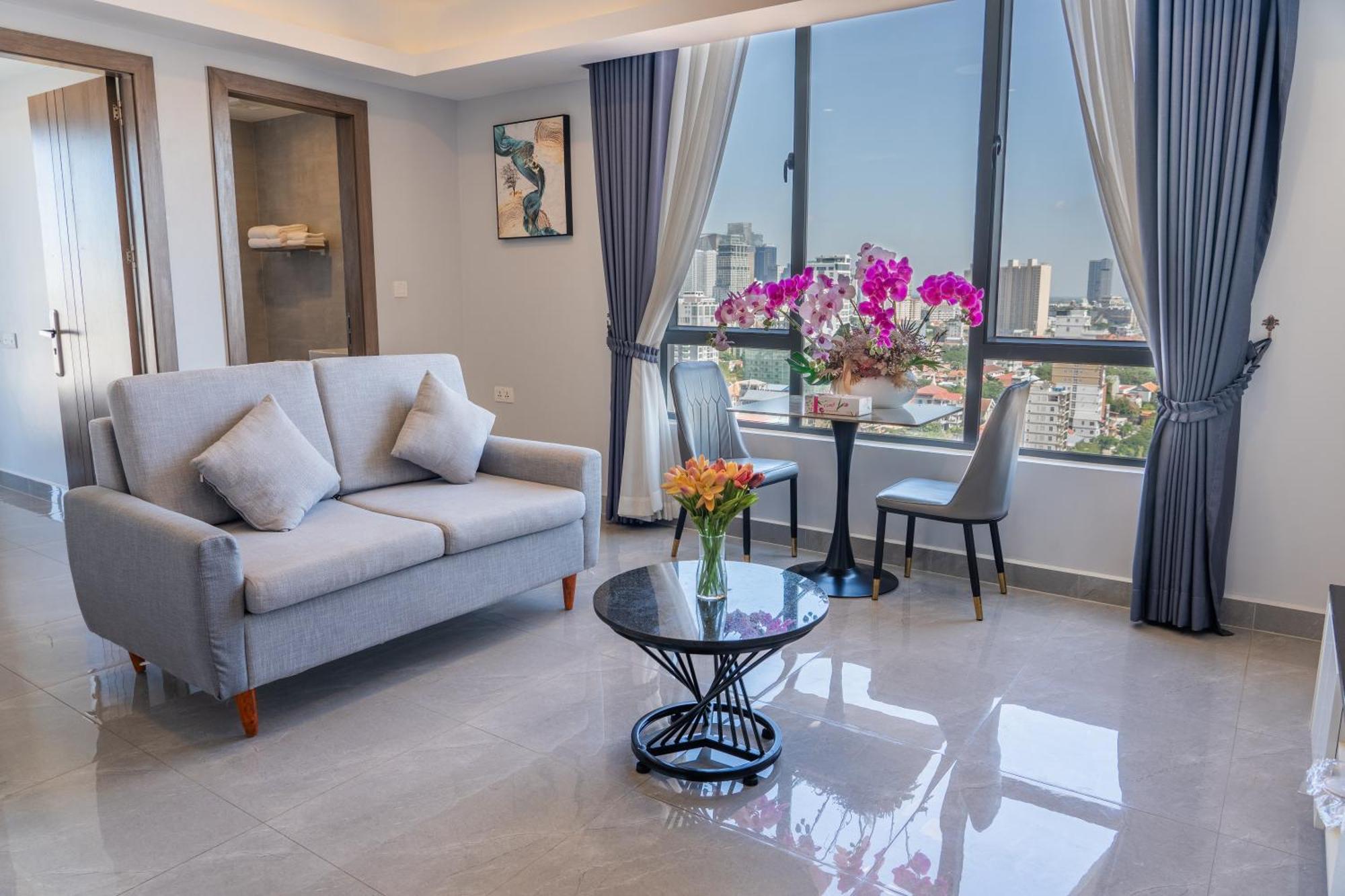 Parc21 Luxury Boutique Hotel Phnom Penh Esterno foto