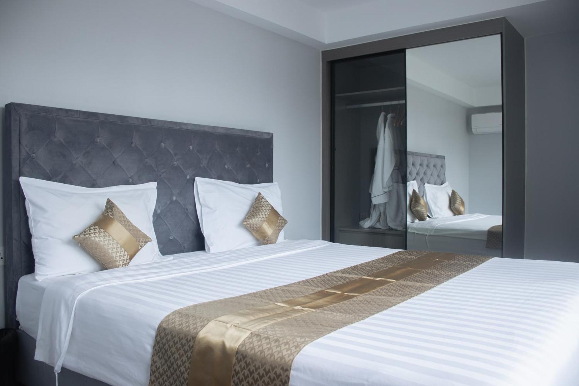 Parc21 Luxury Boutique Hotel Phnom Penh Esterno foto