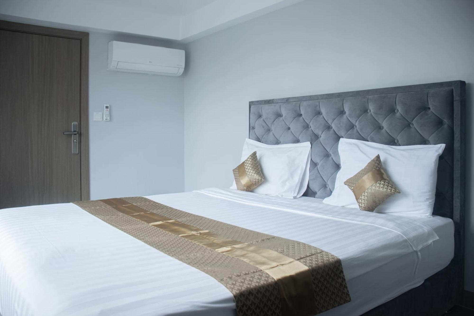 Parc21 Luxury Boutique Hotel Phnom Penh Esterno foto